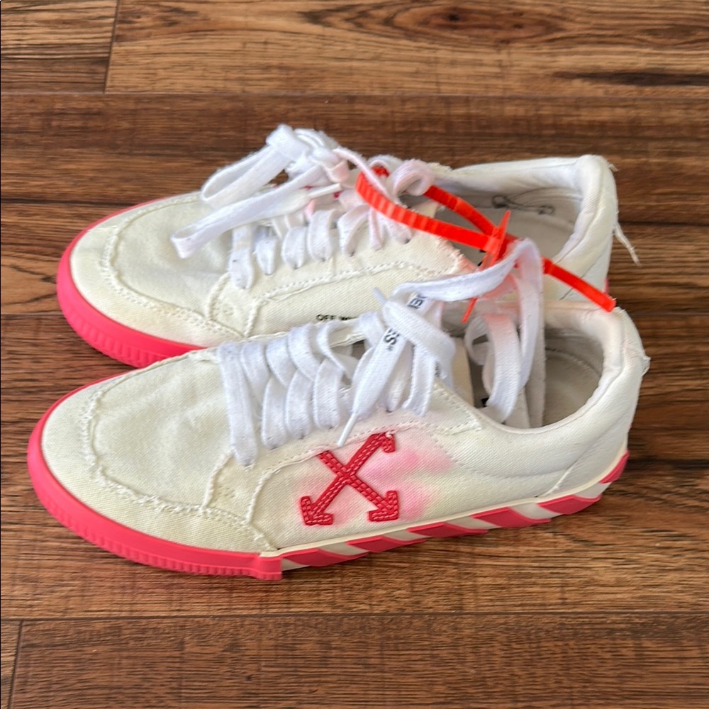 Off-White Cream and Pink Sneakers with Signature Arrow
